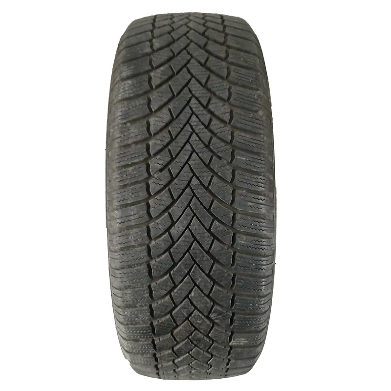 205/55R17 95V Bridgestone Blizzak LM005 6mm 2022r (92074) Premium