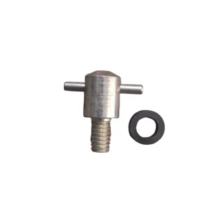 KOREK 5/16" SPUSTOWY ODSTOJNIKA PALIWA MF135, MF255 TOTALSOURCE 1037796M1 Sprawdź teraz