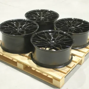 Obniżka ceny Set of JR46 20x9 ET25 + 20x10 ET20 5x112 Gloss Black