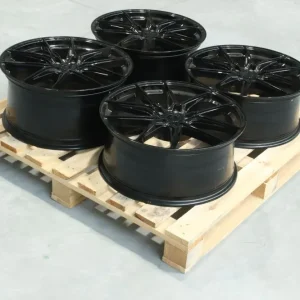 Set of JR44 20x8,5 ET40 + 20x9,5 ET45 5x112 Gloss Black Hit cenowy