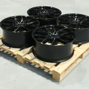 Set of JR44 20x8,5 ET20 5x115 Black Machined w/Tinted Face Ograniczona ilość