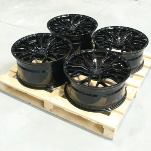 Set of CVR1 20x9 ET35 + 20x10 ET40 5x114,3 Gloss Black Szybka wysyłka